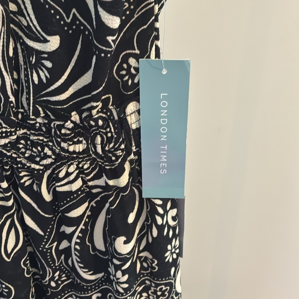 NWT Dress HAWAIIAN PAISLEY Crepe Split Ruffle Neck Maxi Dress Black Sleeveless - Picture 5 of 15